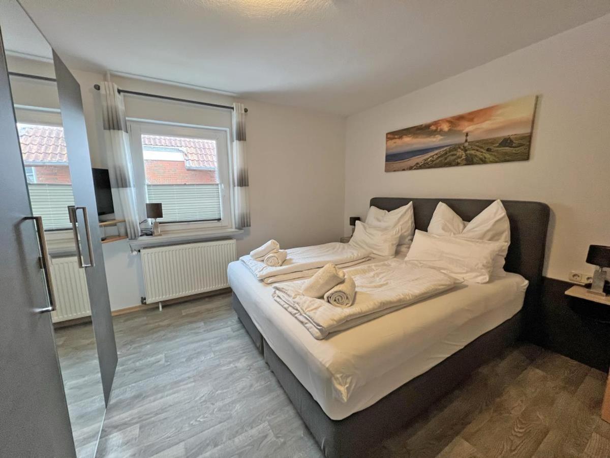 Deichblick 8 In Norddeich- Urlaub Und Erholung Am Strand Norden Esterno foto